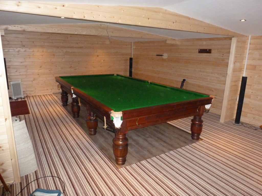 7x4 English Pool Tables BLACK Wool Strachan 6811 B & C cloth set to fit 7ft 