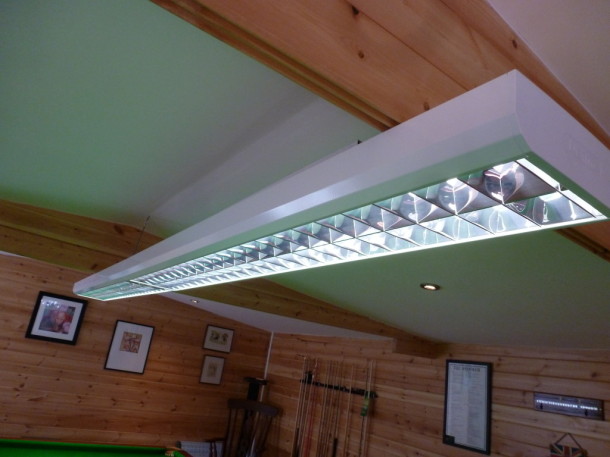 linc log cabin lights new