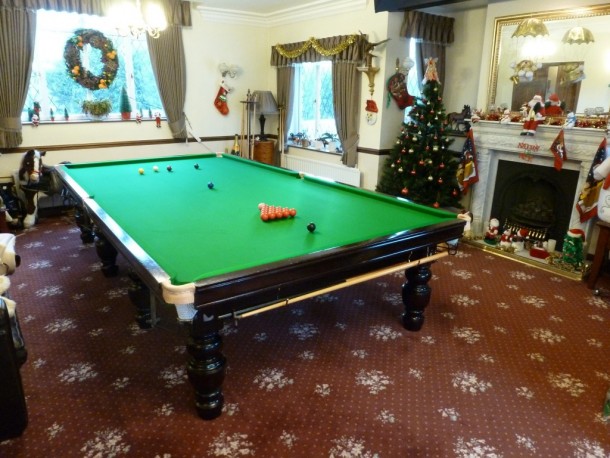 christmas snooker table re-cover