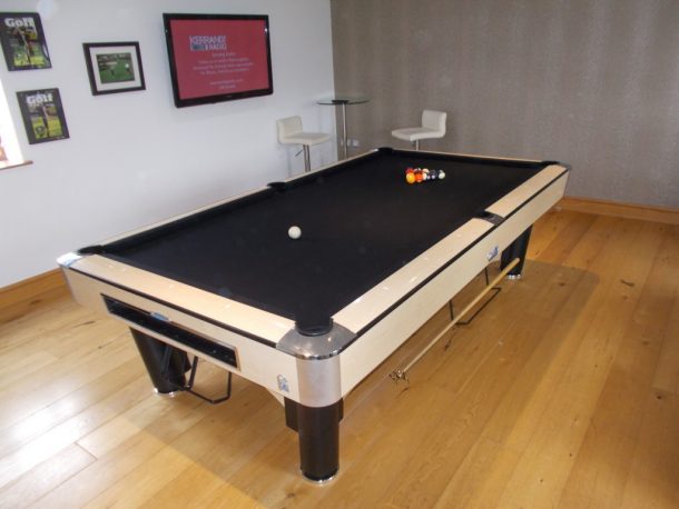 Sam K Steel Pool Table Re Rubber, How To Make A Pool Table Light