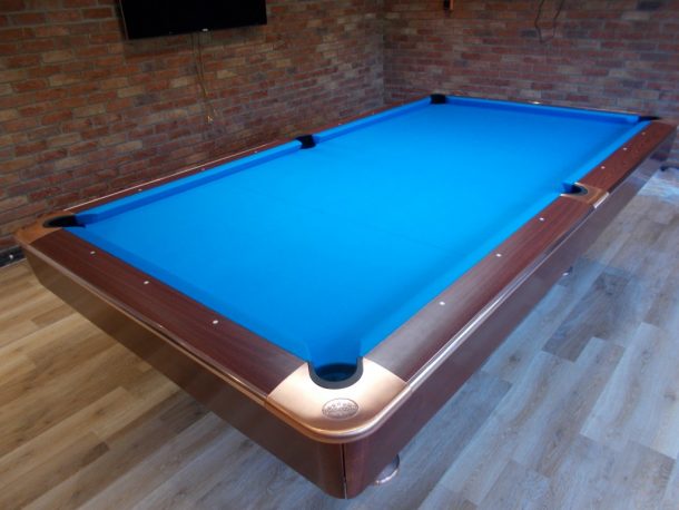 Pool Table cloth re-cover Walsall Wolverhampton Sutton Coldfield West Midlands 
